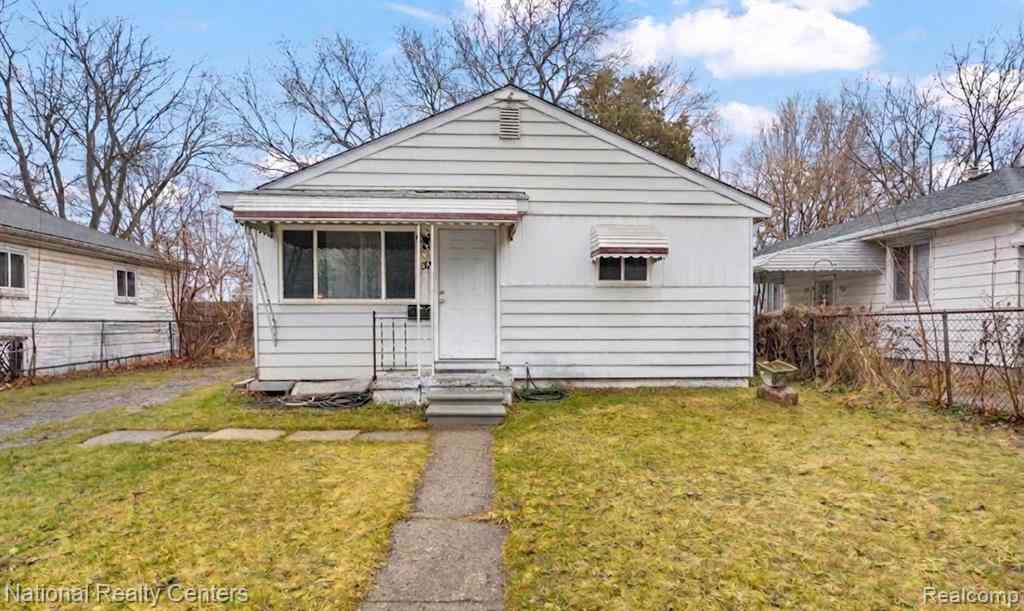 Homes For Sale - 37 E Brooklyn Avenue <br/> Pontiac, MI 48340