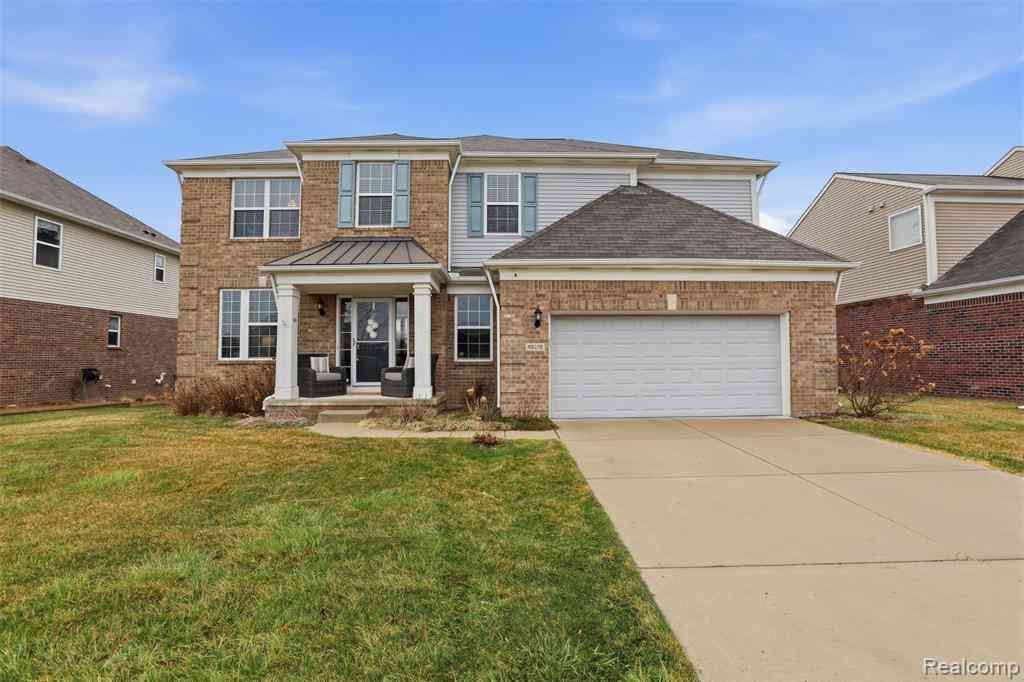 Homes For Sale - 49378 Camarosa Lane <br/> Macomb, MI 48044
