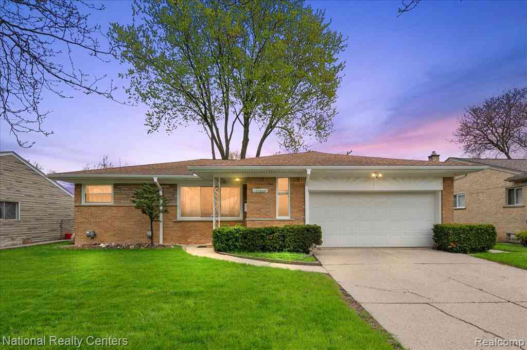 Homes For Sale - 27828 Santa Ana Drive <br/> Warren, MI 48093