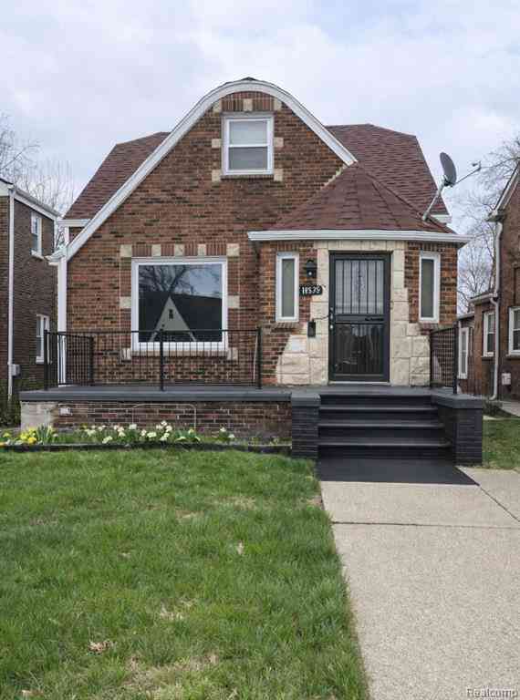 Homes For Sale - 16570 Greenlawn Street <br/> Detroit, MI 48221