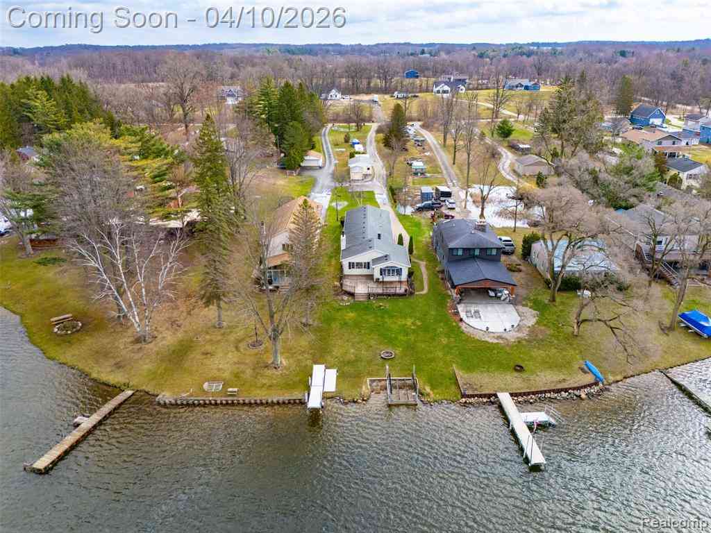Homes For Sale - 6115 Mabley Hill Road <br/> Fenton, MI 48430