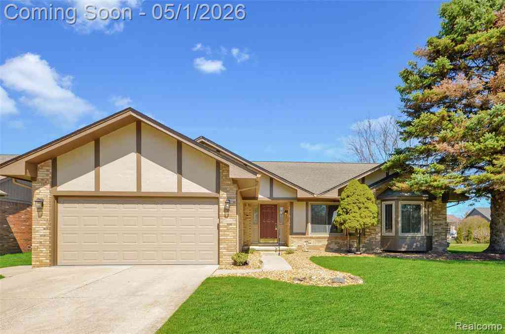 Homes For Sale - 52598 Bordeaux Way <br/> Shelby Twp, MI 48315