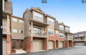 Condo For Sale - 3055 Barclay Way <br/> Washtenaw County, Ann Arbor, MI 48105