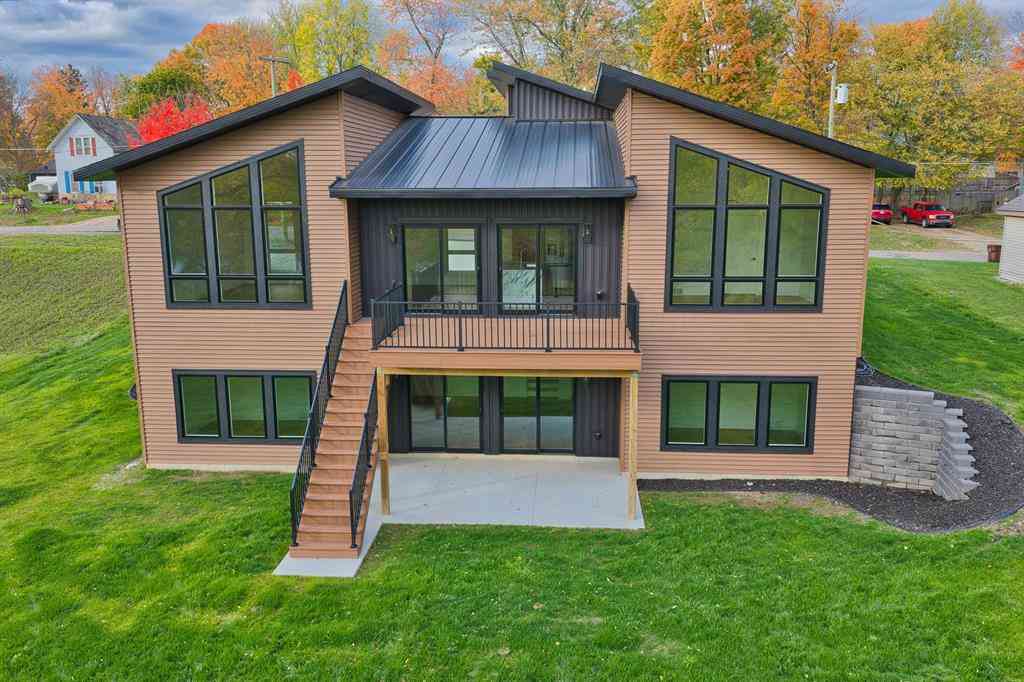 Homes For Sale - 315 W High Street <br/> Branch County, Union City, MI 49094