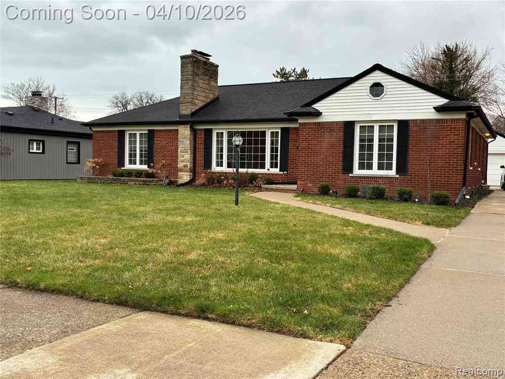 Homes For Sale - 65 Hampton Road <br/> Wayne County, Grosse Pointe Shores, MI 48236