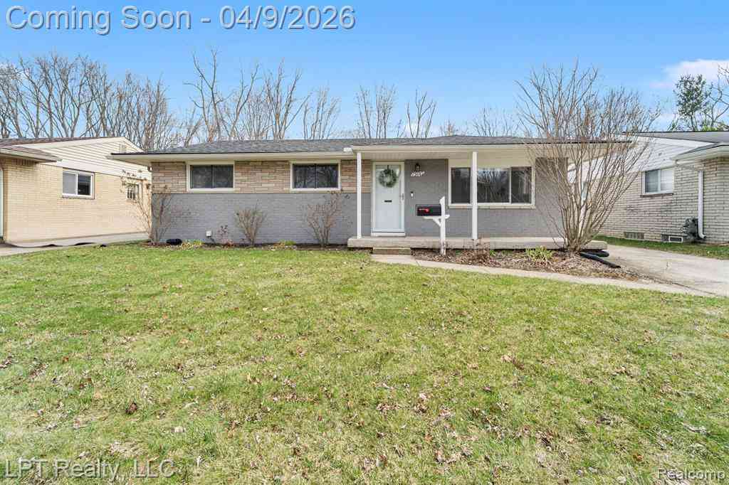 Homes For Sale - 7970 Alton Street <br/> Canton, MI 48187