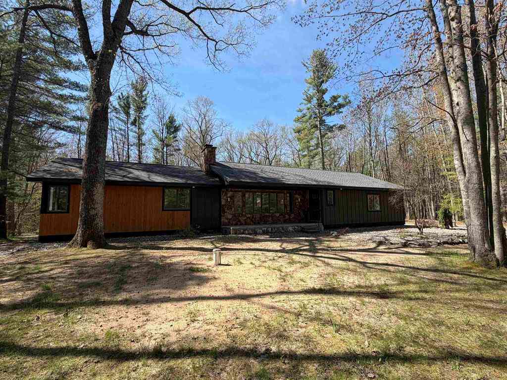 Homes For Sale - 10852 NE Black Bear Road <br/> Kalkaska County, Kalkaska, MI 49646