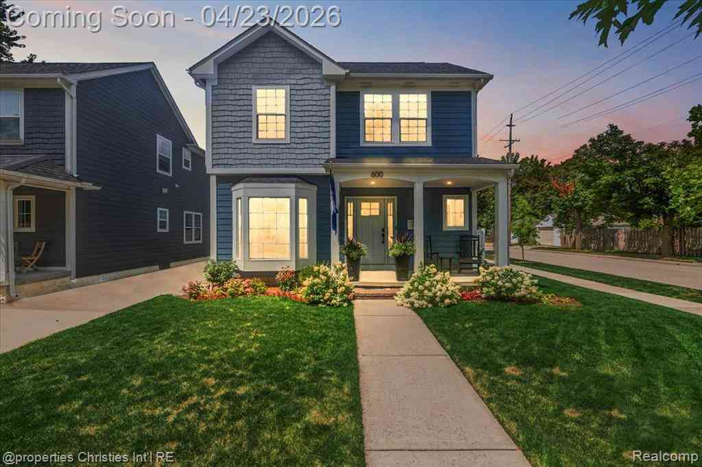 Homes For Sale - 600 S Dorchester Avenue <br/> Royal Oak, MI 48067