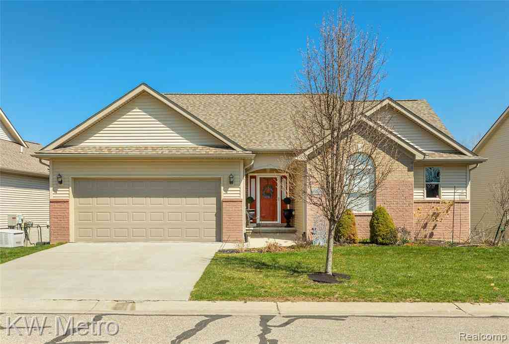 Condo For Sale - 1398 Mallard Drive <br/> Burton, MI 48509