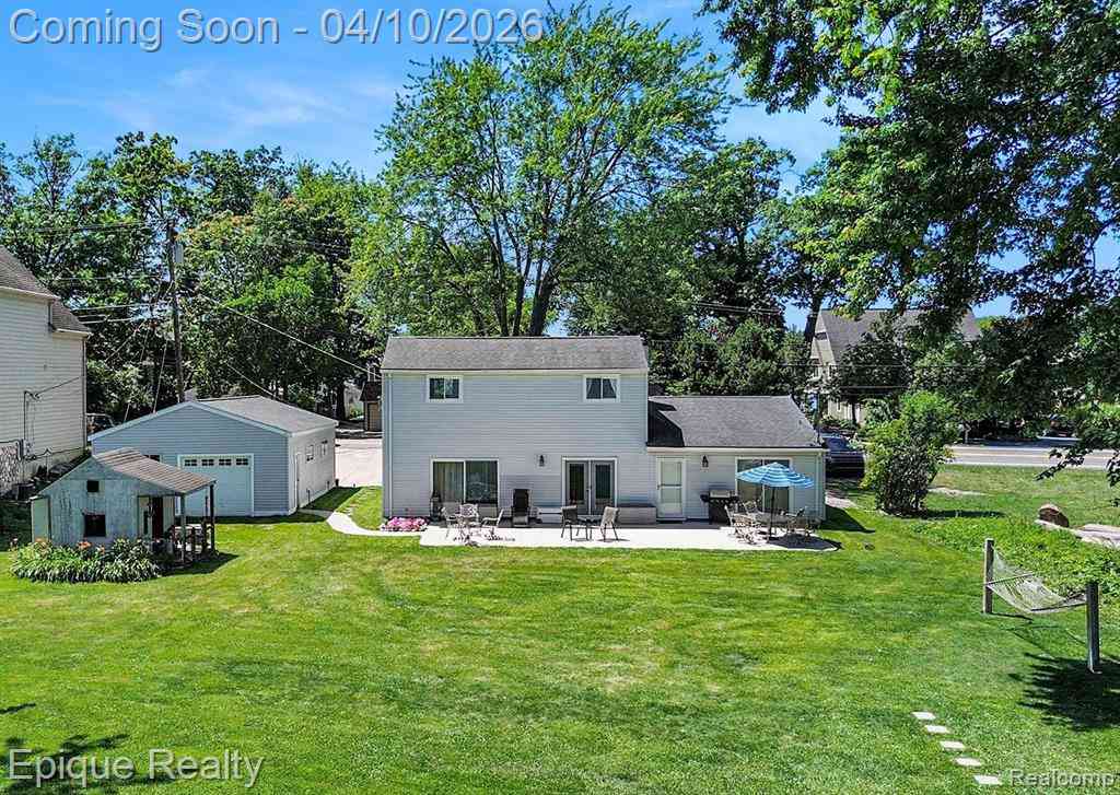 Homes For Sale - 1990 Watkins Lake Road <br/> Oakland County, Waterford, MI 48328
