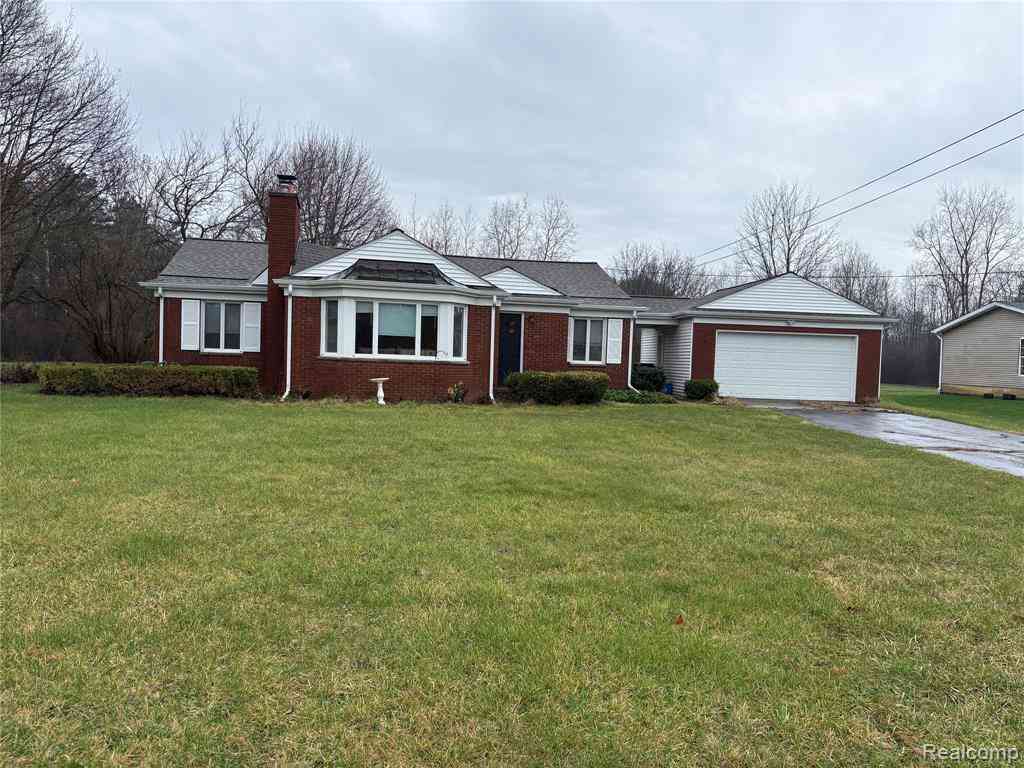 Homes For Sale - 3377 S Mackin Road, Road <br/> Flint, MI 48504