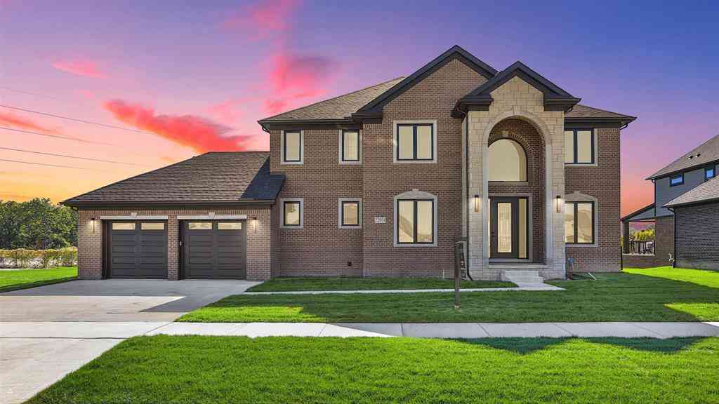 Homes For Sale - 22064 Chaucer Street <br/> Macomb, MI 48044