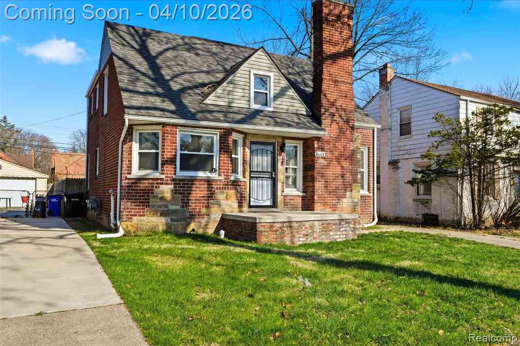 Homes For Sale - 16600 Avon Avenue <br/> Detroit, MI 48219