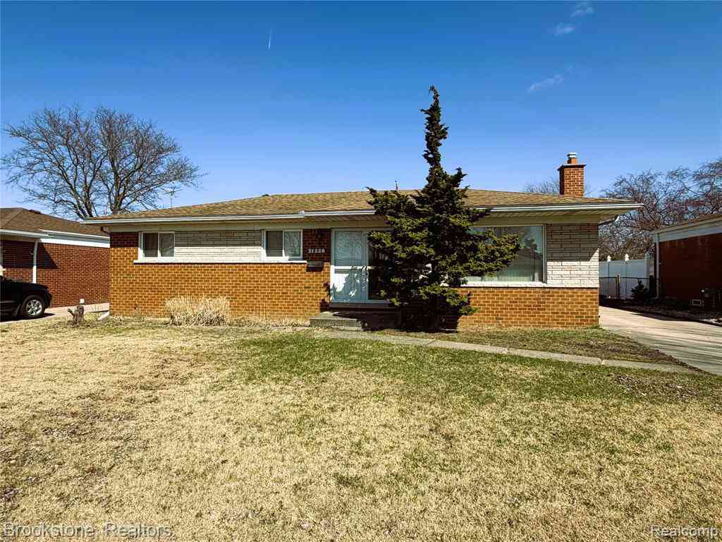 Homes For Sale - 31228 Regal Drive <br/> Warren, MI 48088