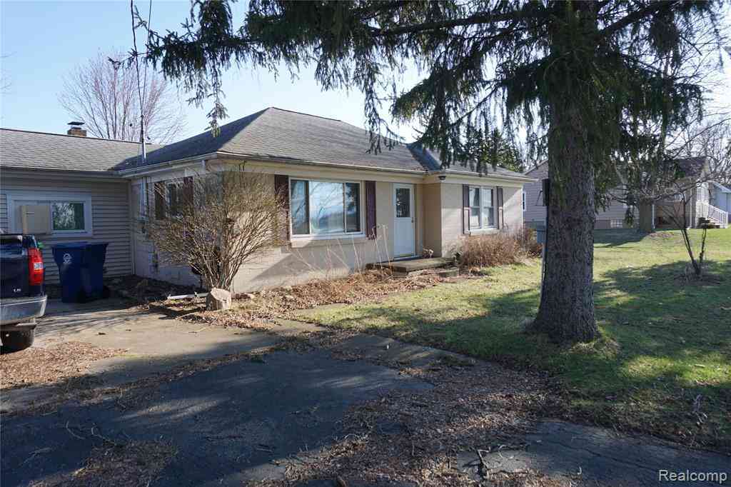 Homes For Sale - 4145 Janes Road <br/> Saginaw, MI 48601