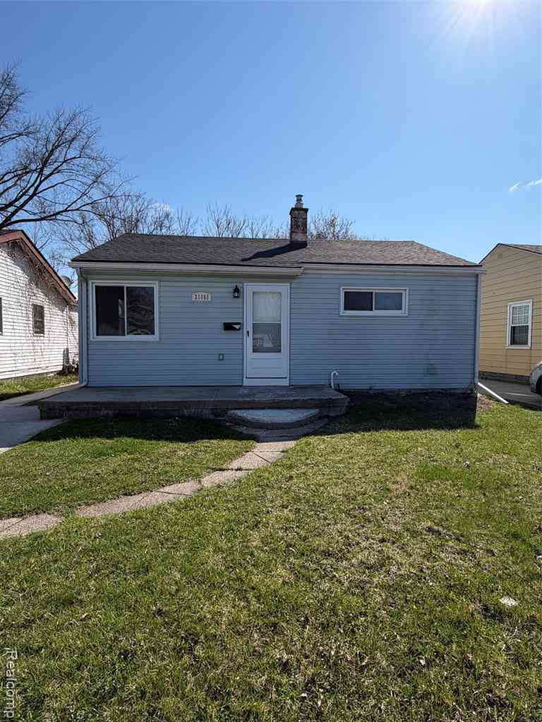 Homes For Rent - 21058 Atlantic Avenue <br/> Warren, MI 48091