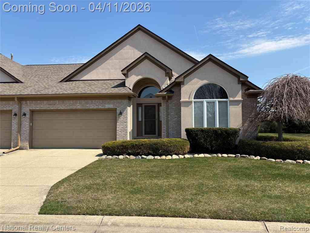 Condo For Sale - 52242 Mitchell Lane  #18<br/> Macomb, MI 48042