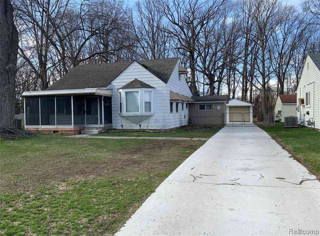 Homes For Sale - 30008 Beechwood Street <br/> Garden City, MI 48135