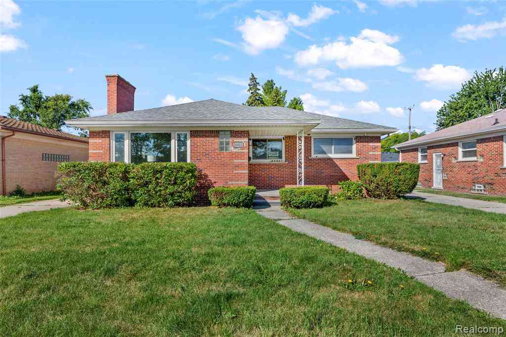 Homes For Sale - 24821 Almond Avenue <br/> Eastpointe, MI 48021