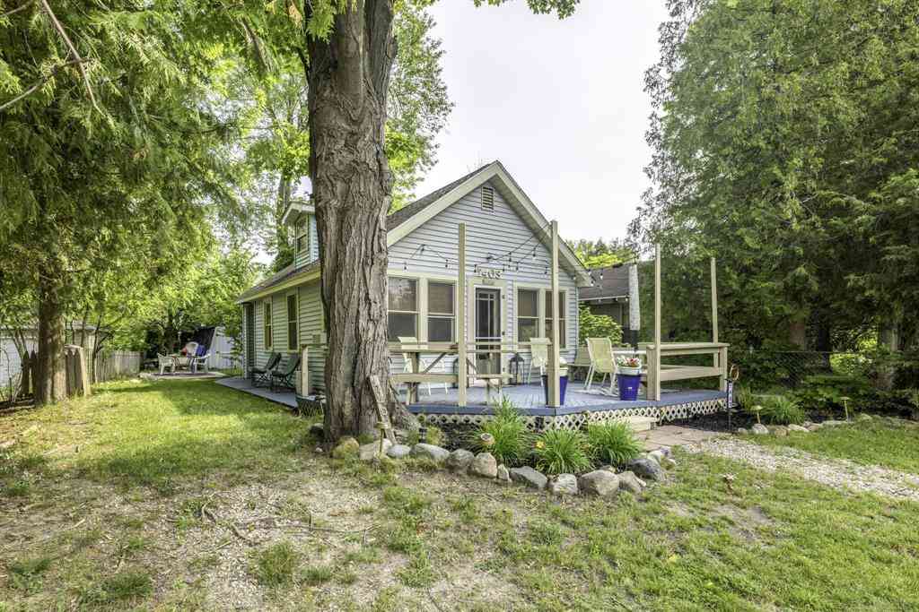 Homes For Sale - 7403 Woodside Road <br/> Lexington, MI 48450