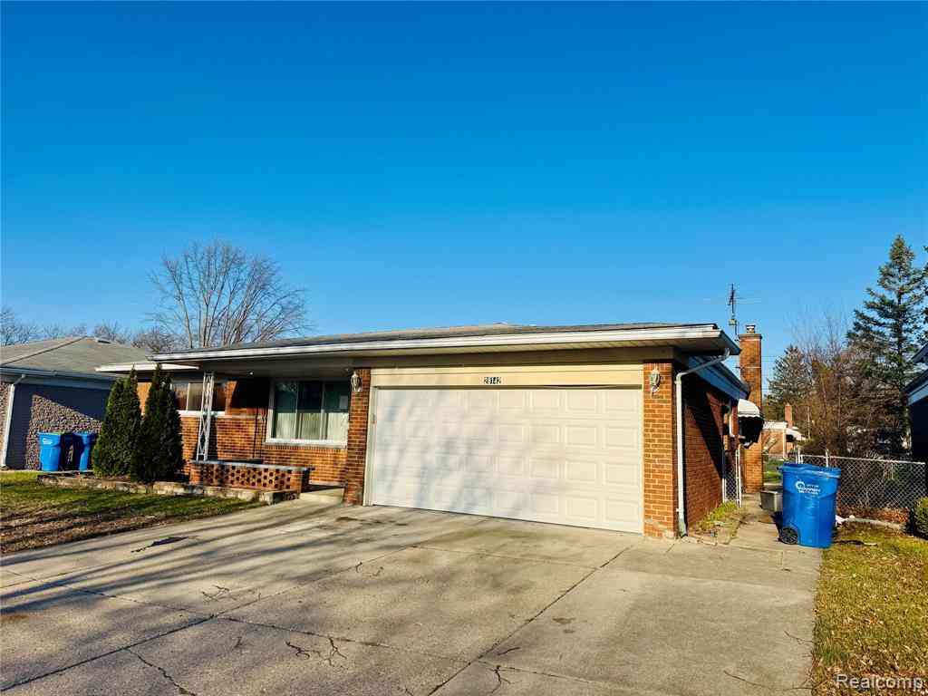 Homes For Sale - 28142 Liberty Drive <br/> Warren, MI 48092