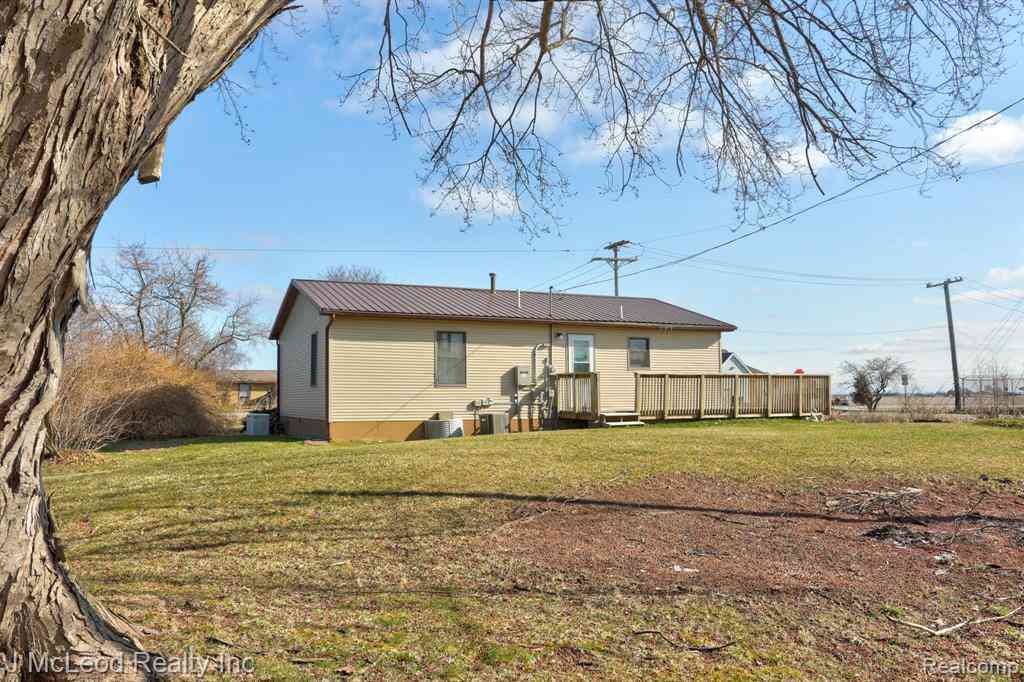 Homes For Sale - 7507 W Caro Road <br/> Reese, MI 48757