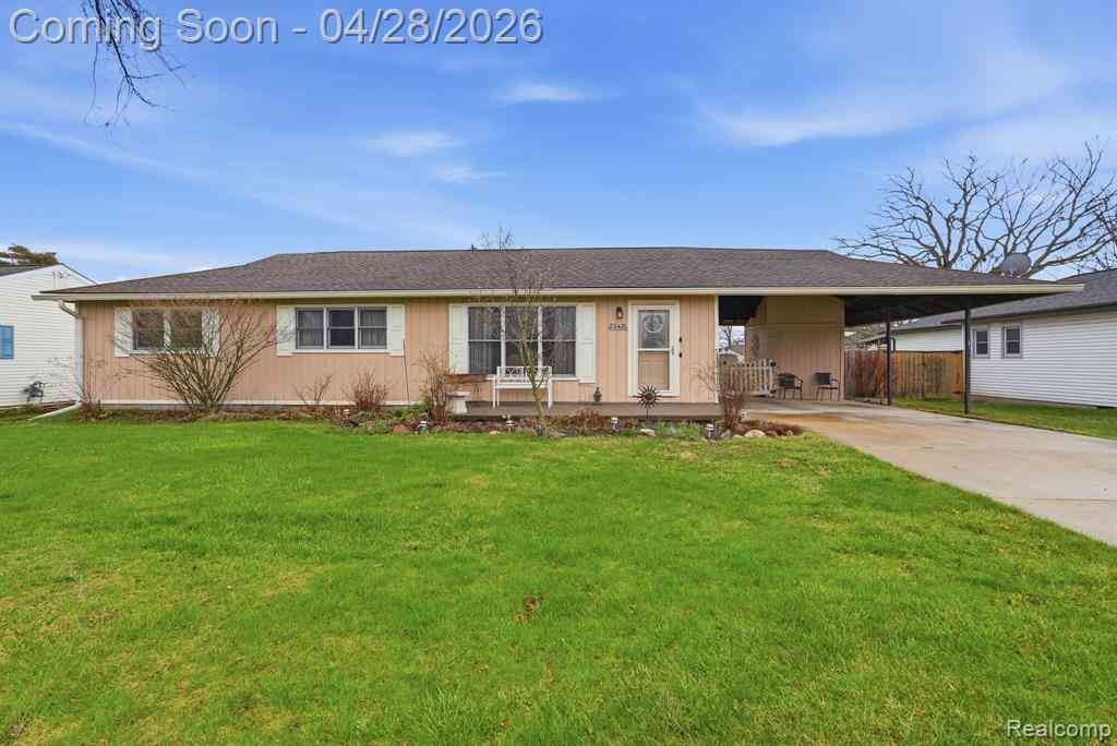 Homes For Sale - 23426 Lynnhurst Street <br/> Macomb, MI 48042