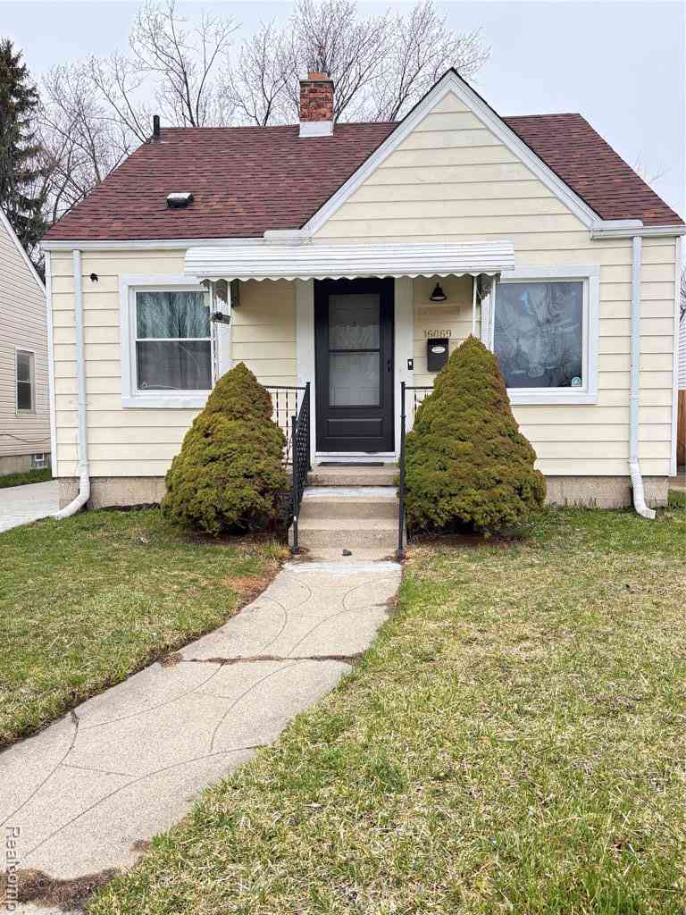 Homes For Sale - 16069 Fairmount Drive <br/> Detroit, MI 48205