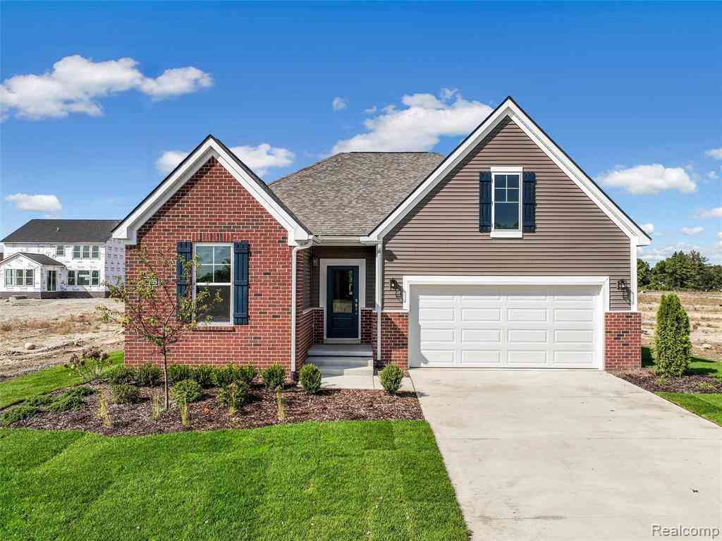 Condo For Sale - 27403 Hidden Trail Lane  <br/> South Lyon, MI 48178