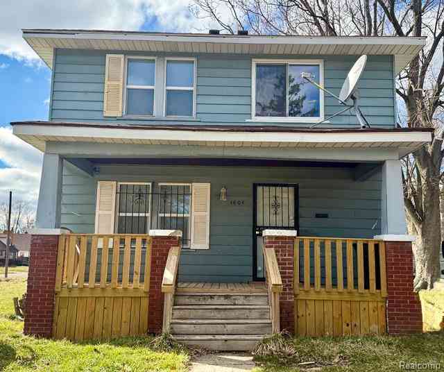 Homes For Sale - 1601 Forest Hill Avenue <br/> Flint, MI 48504