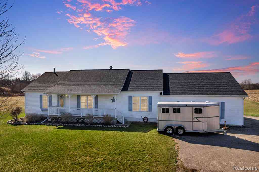 Homes For Sale - 12833 Sullivan Road <br/> Saint Clair County, Emmett, MI 48022