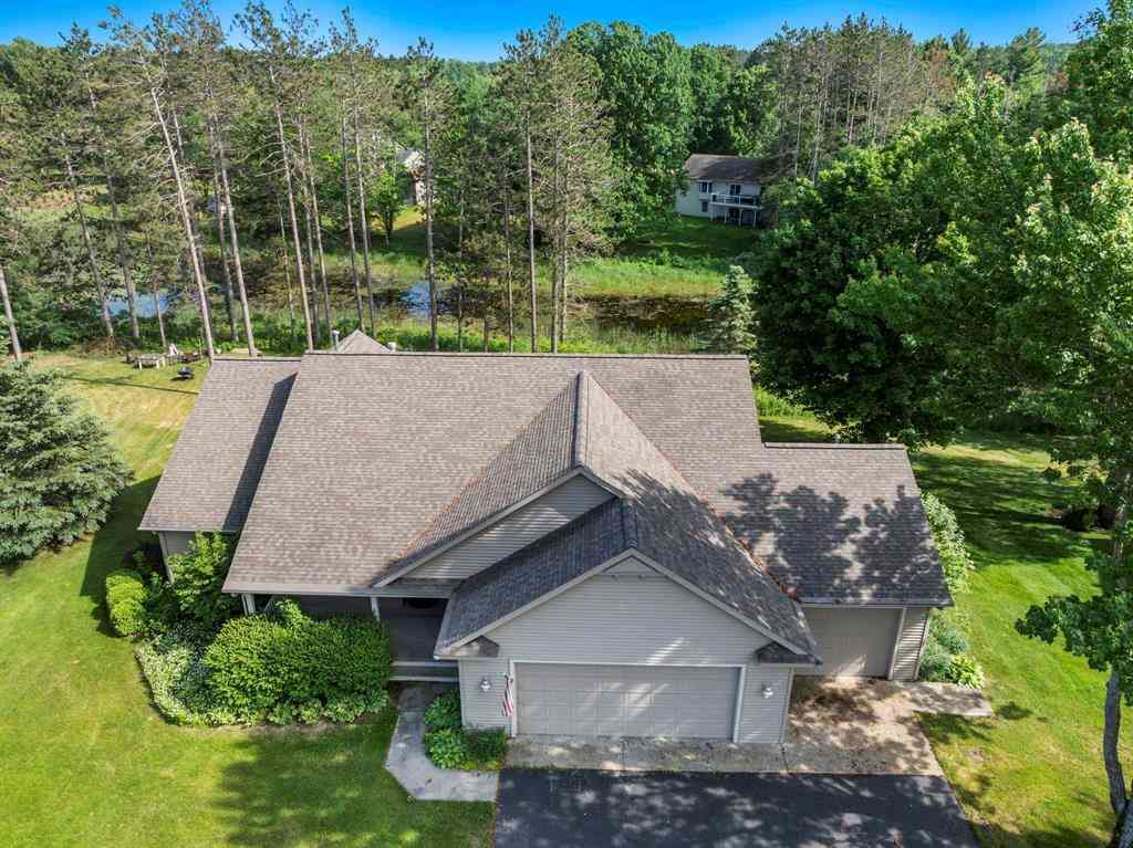 Homes For Sale - 1546 Nightingale Lane <br/> Grand Traverse County County, Kingsley, MI 49649