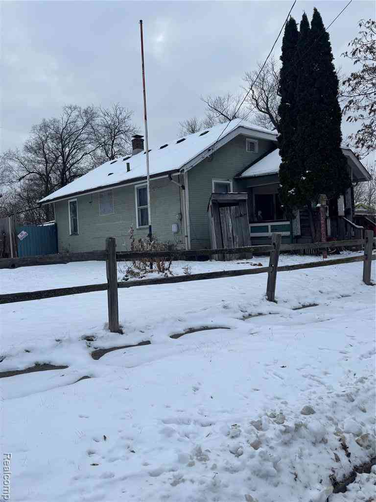 Homes For Sale - 1422 Leith Street <br/> Flint, MI 48506