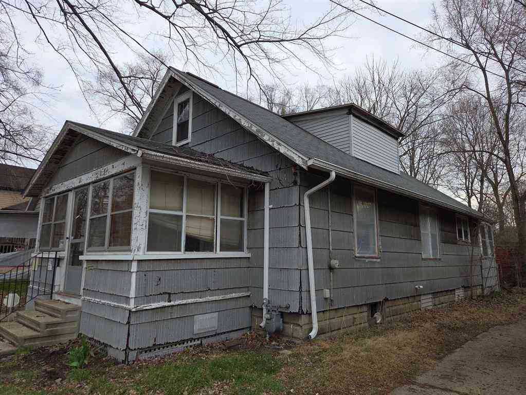Homes For Sale - 11 Cornwell Street <br/> Calhoun County, Battle Creek, MI 49014