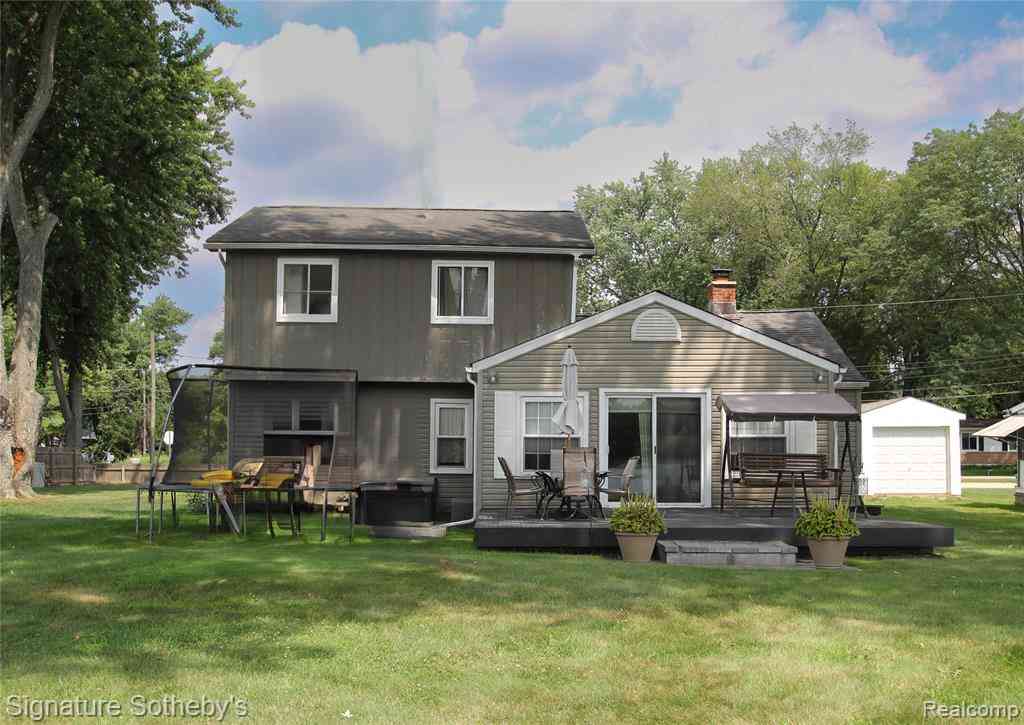 Homes For Sale - 9393 Boncrest Street <br/> Commerce Twp, MI 48382