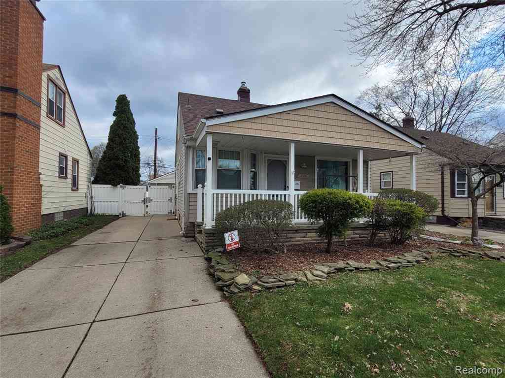 Homes For Rent - 2108 Mclain Avenue <br/> Lincoln Park, MI 48146