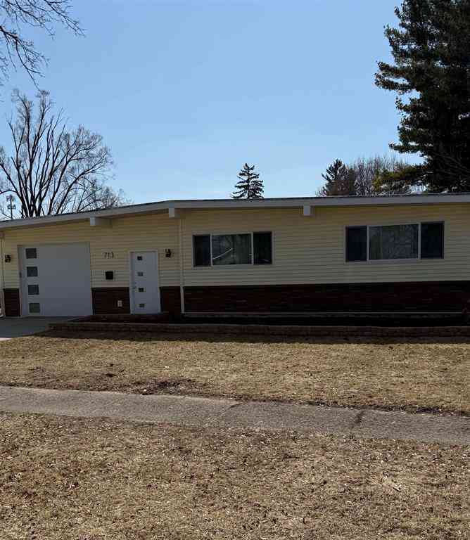 Homes For Sale - 713 W Lincoln  <br/> Iosco County, East Tawas, MI 48730
