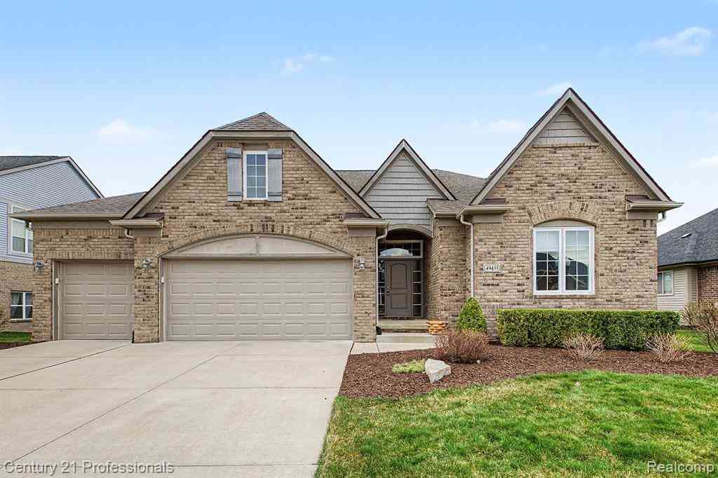 Homes For Sale - 49455 Messara Drive <br/> Macomb, MI 48042