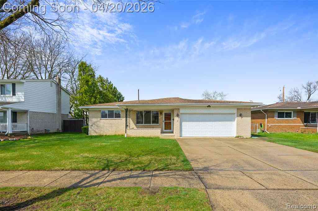 Homes For Sale - 36825 Eton Court <br/> Sterling Heights, MI 48310