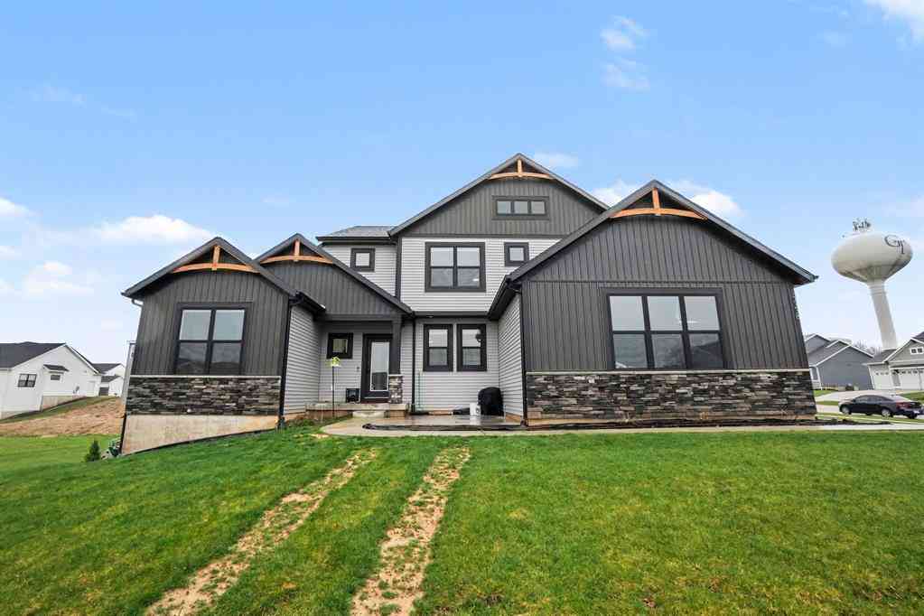 Homes For Sale - 3338 Eagle Peak Drive <br/> Ottawa County, Jenison, MI 49428