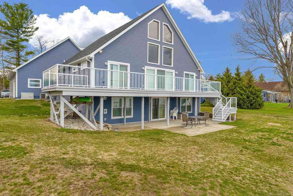 Homes For Sale - 8383 Lakeshore Road <br/> Lexington, MI 48450