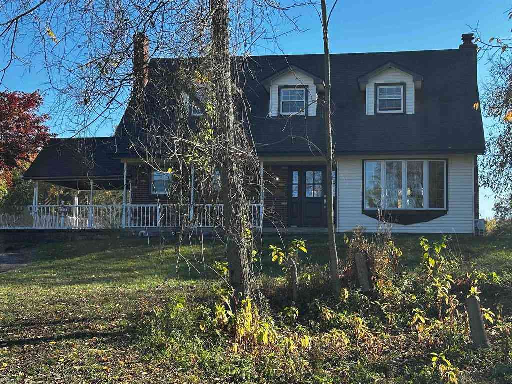 Homes For Sale - 6760 Hunters Creek Road <br/> Lapeer County, Imlay City, MI 48444