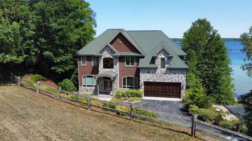 Homes For Sale - 3901 Torch Lake Drive,nw  <br/> Kewadin, MI 49648