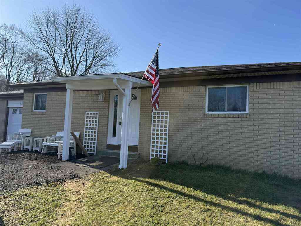 Homes For Sale - 5412 E Stanley Road <br/> Flint, MI 48506