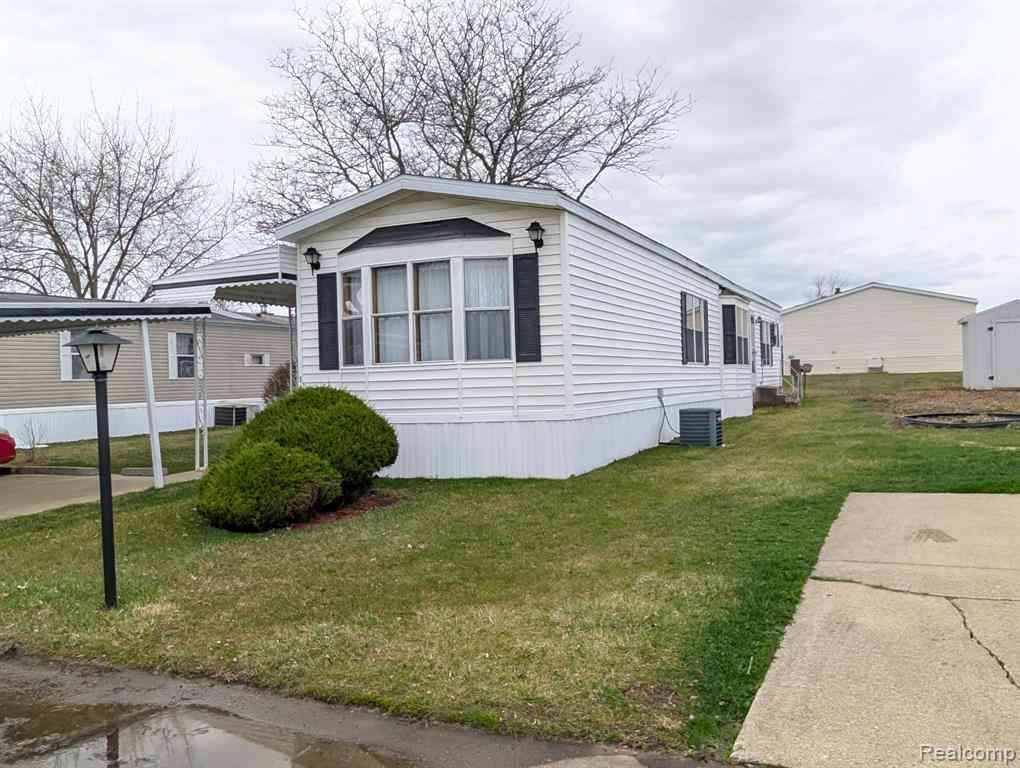 Homes For Sale - 513 Macduff Drive <br/> Genesee County, Mount Morris, MI 48458