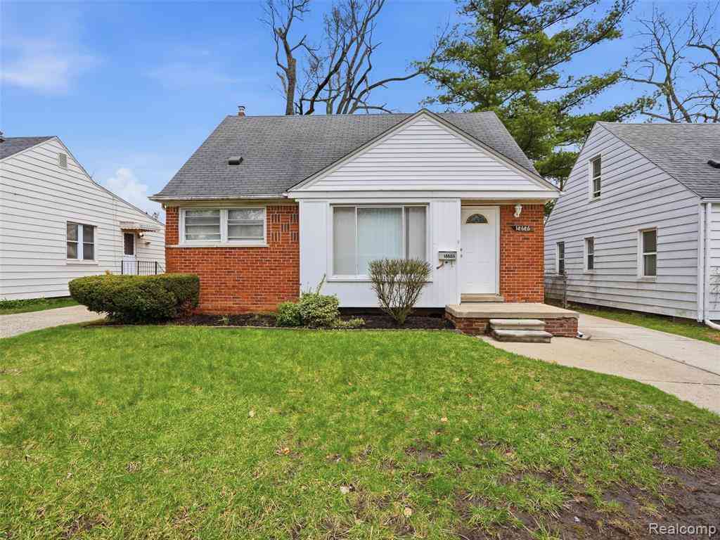 Homes For Sale - 18686 Brady  <br/> Redford, MI 48240