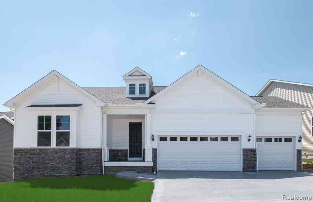 Condo For Sale - 50632 Crusader Drive <br/> Macomb, MI 48042