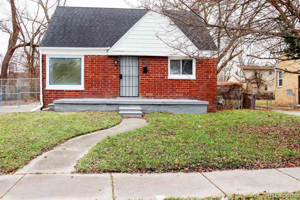 Homes For Sale - 1338 Helen Street <br/> Inkster, MI 48141