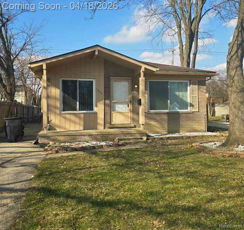 Homes For Sale - 17676 Addison Street <br/> Southfield, MI 48075