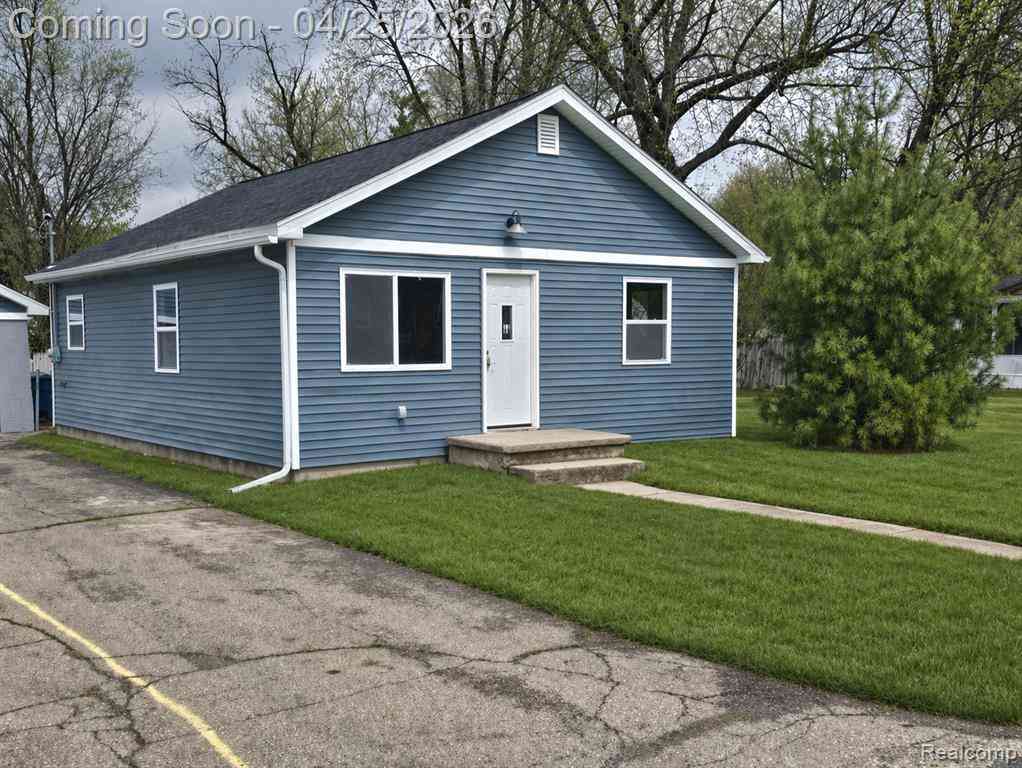 Homes For Sale - 3315 Brookfield Avenue <br/> Kalamazoo, MI 49048